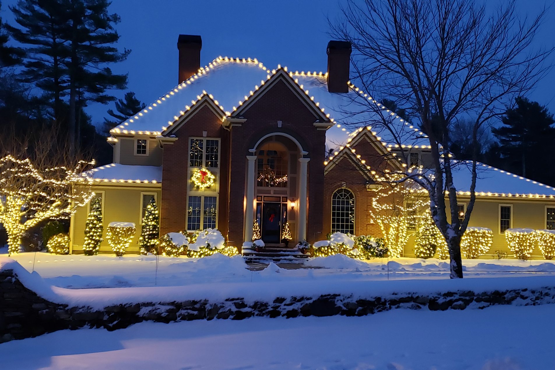 2020 outdoor Christmas lighting trends