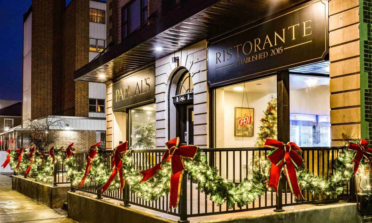 restaurant holiday lighting - wreaths, garlands, bows - christmas light installation