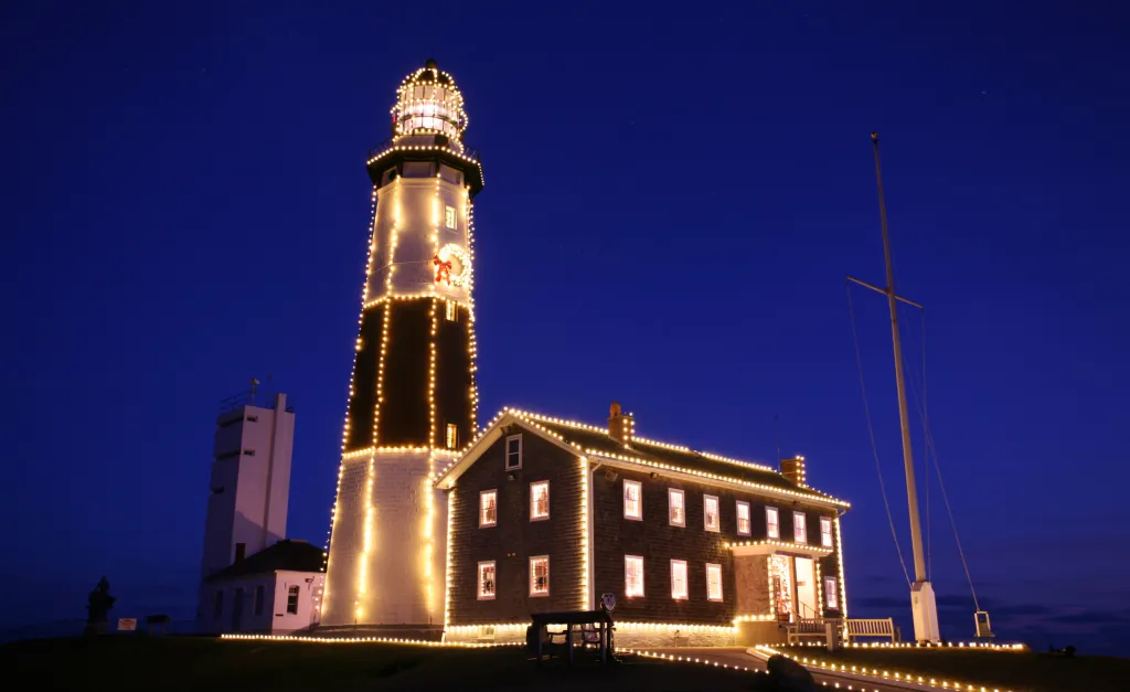 The same landmark in specialty lighting